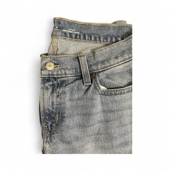 Old Navy Women's Boyfriend Jeans - Light Blue - Picture 3 of 6